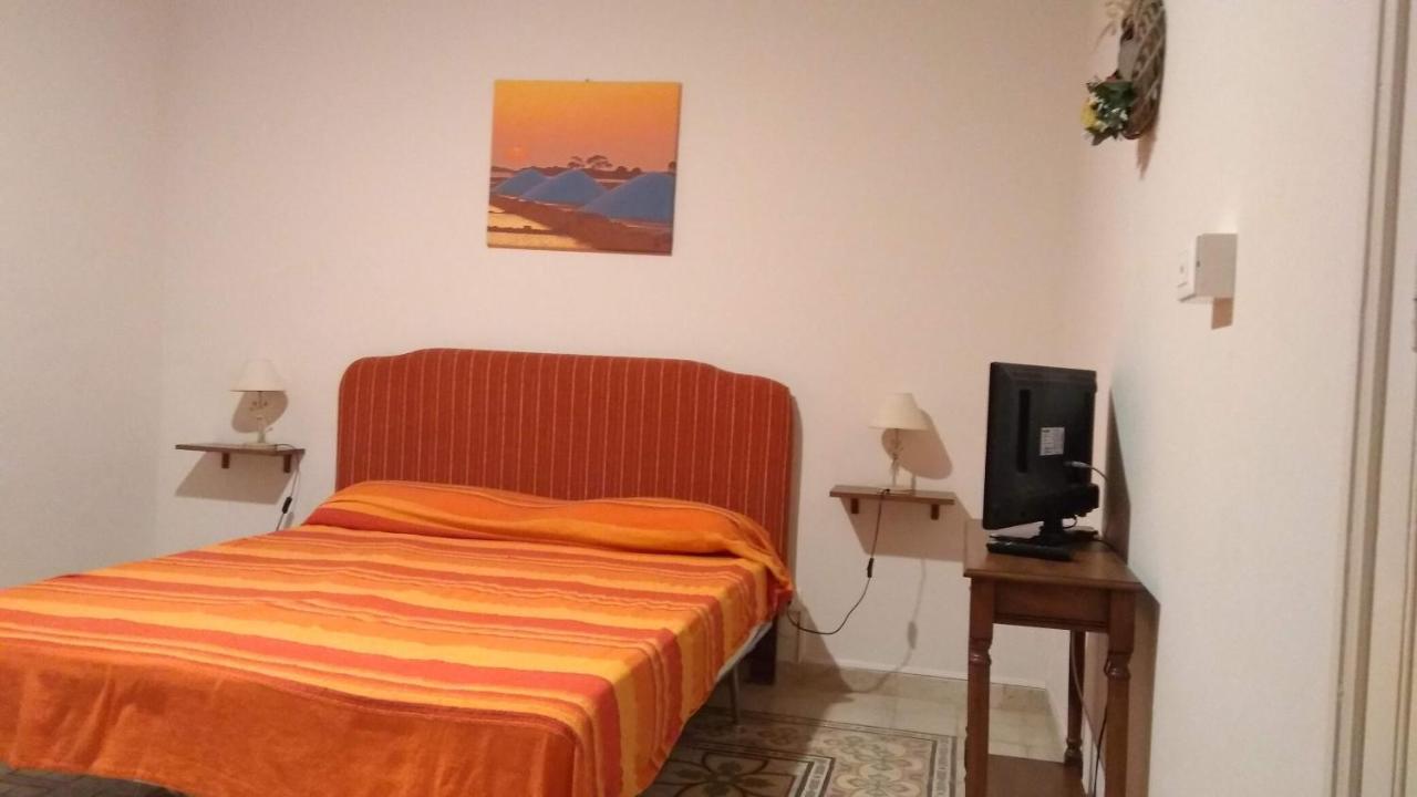 The Twins Rooms In Trapani 1 Phòng bức ảnh